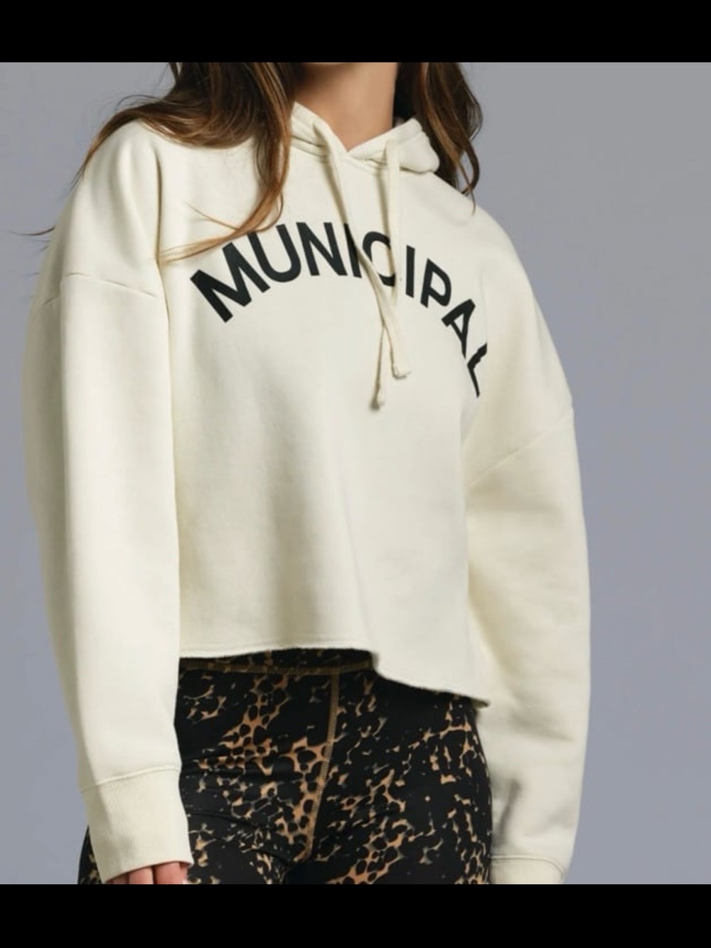 Women's Origin Hoodie in Natural /
Black | MUNICIPAL Size XL